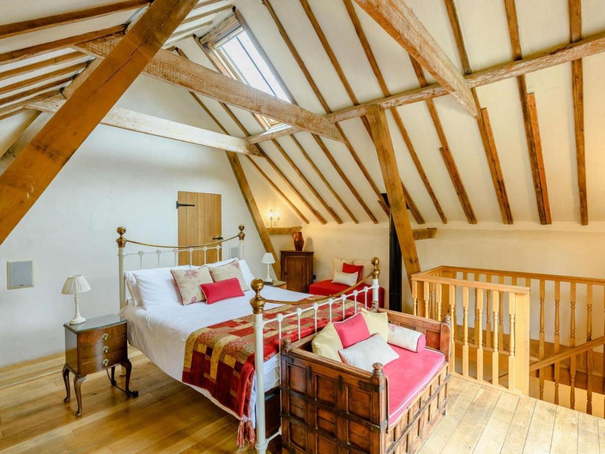 16Th Century Cartlodge With Private Hot Tub Diss Exterior foto